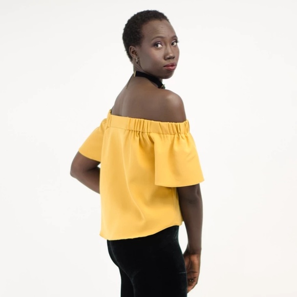 Butterfly Off Shoulder Blouse - Picture 3 of 4